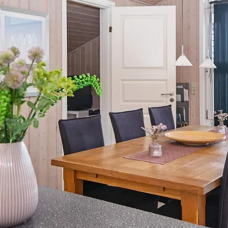 בית נופש 6 Person Holiday In Oksb L