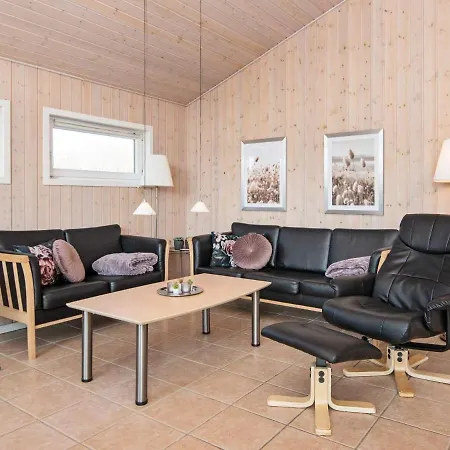6 Person Holiday In Oksb L Feriehus